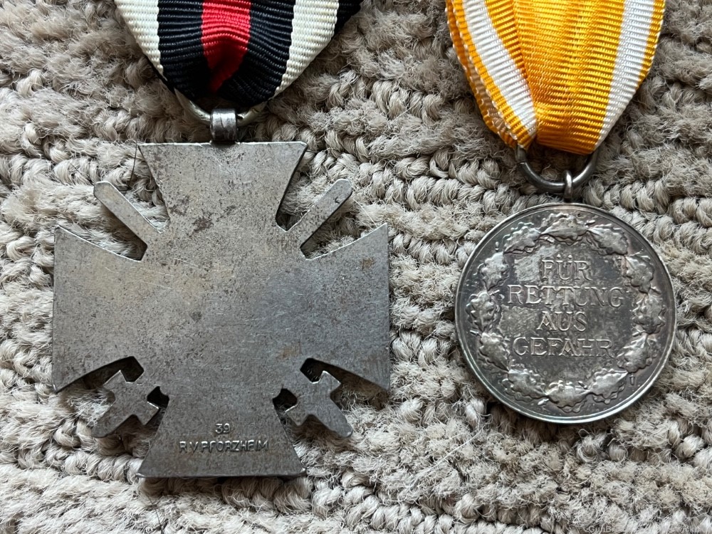 4 Original German WW1-WW2 War MEDALS - No Reserve!-img-5