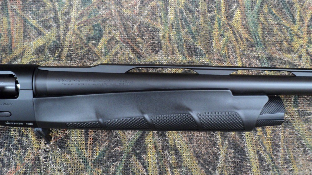NEW Benelli M2 12 Gauge 26" Black Synthetic 11161 A0613500 .01 NR-img-6