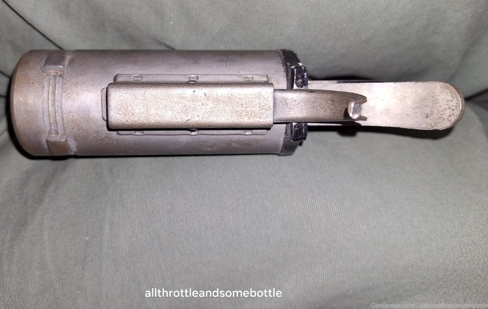 All original Type AN-M8 flare pistol -img-4