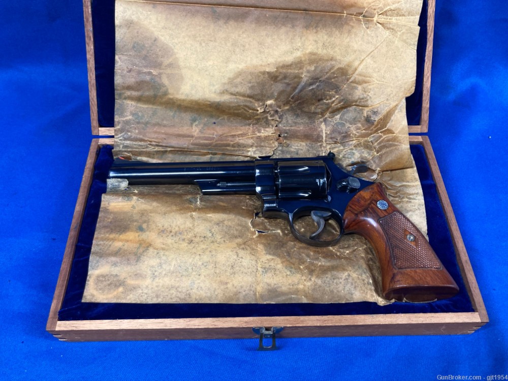 Model 29-2    Smith and Wesson "S" prefix-img-1