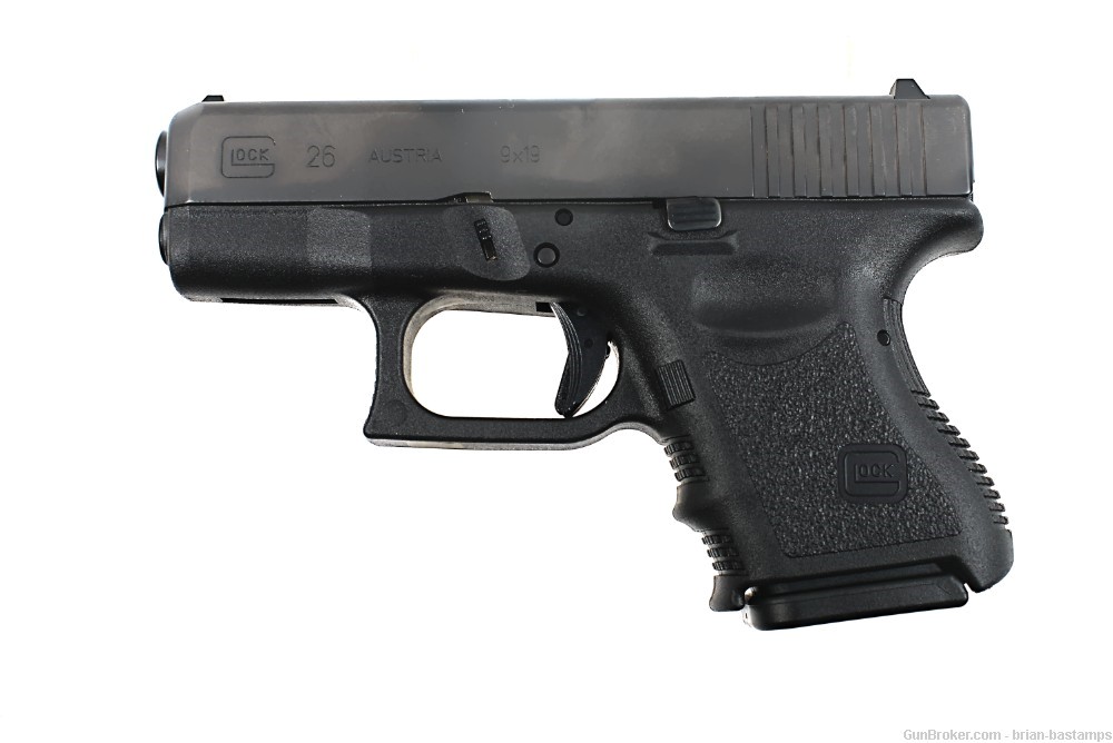Like-New Glock 26 Compact Semi-Automatic 9mm Pistol -img-1