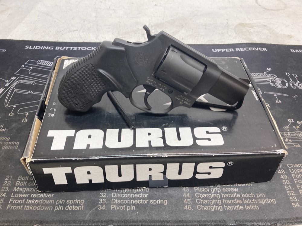 Taurus 85 .38 Spl. -img-2