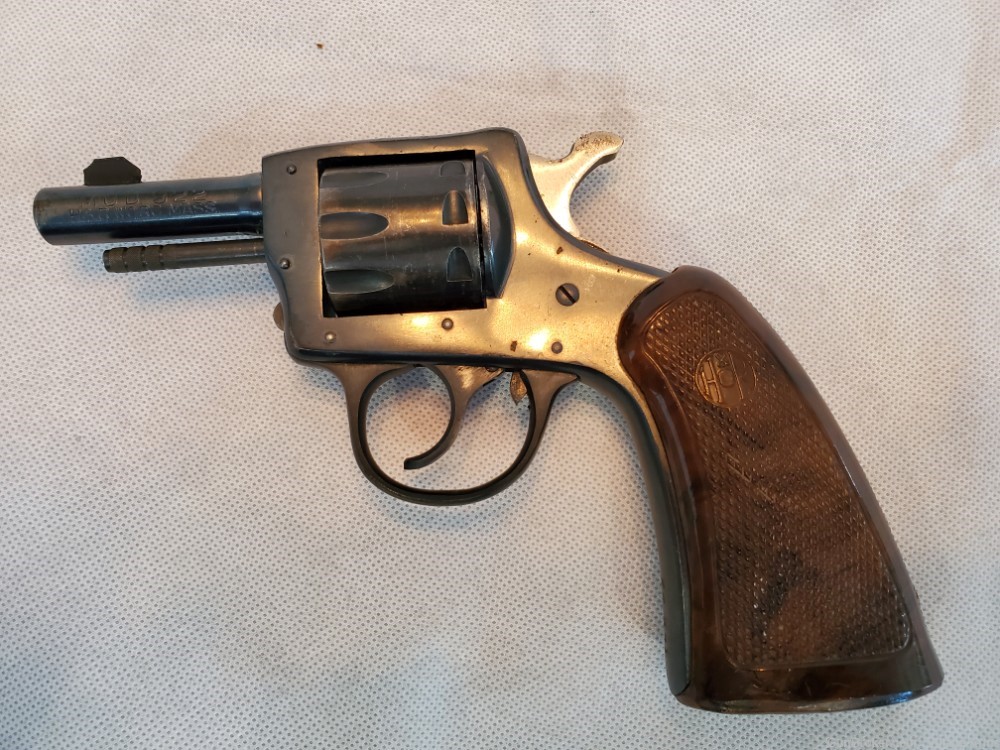 H&R Model 922 Nine Shot Revolver-img-0