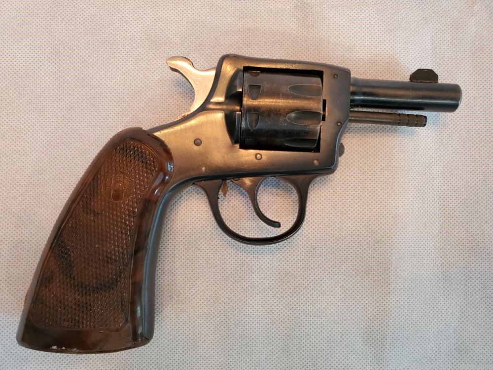 H&R Model 922 Nine Shot Revolver-img-1