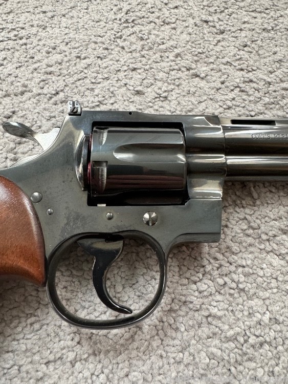 1964 Colt Python in excellent condition with box and test target-img-4