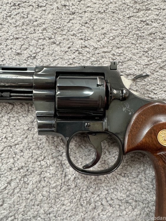 1964 Colt Python in excellent condition with box and test target-img-7