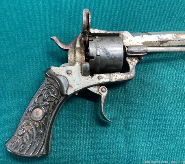 Unknown 32 caliber pinfire, folding trigger revolver-img-0
