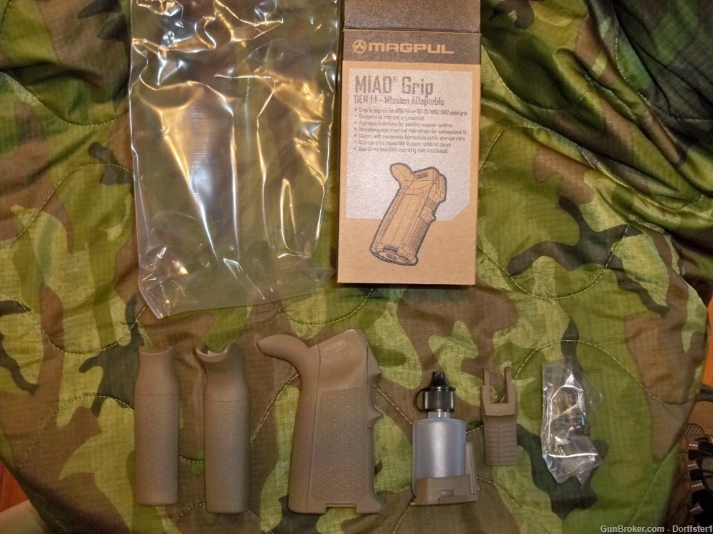 MAGPUL INDUSTRIES CORP MIAD Gen 1.1 Grip Kit, Flat Dark Earth-img-0