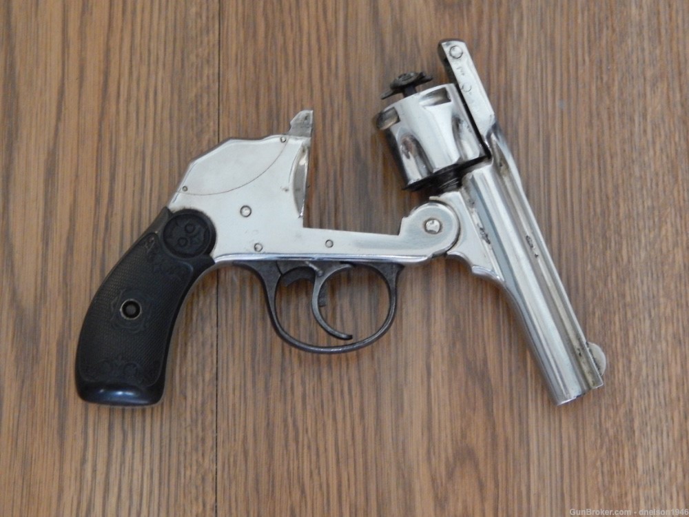 Nickeled Iver Johnson 1896 Safety Automatic Hammerless 32 caliber Revolver -img-3