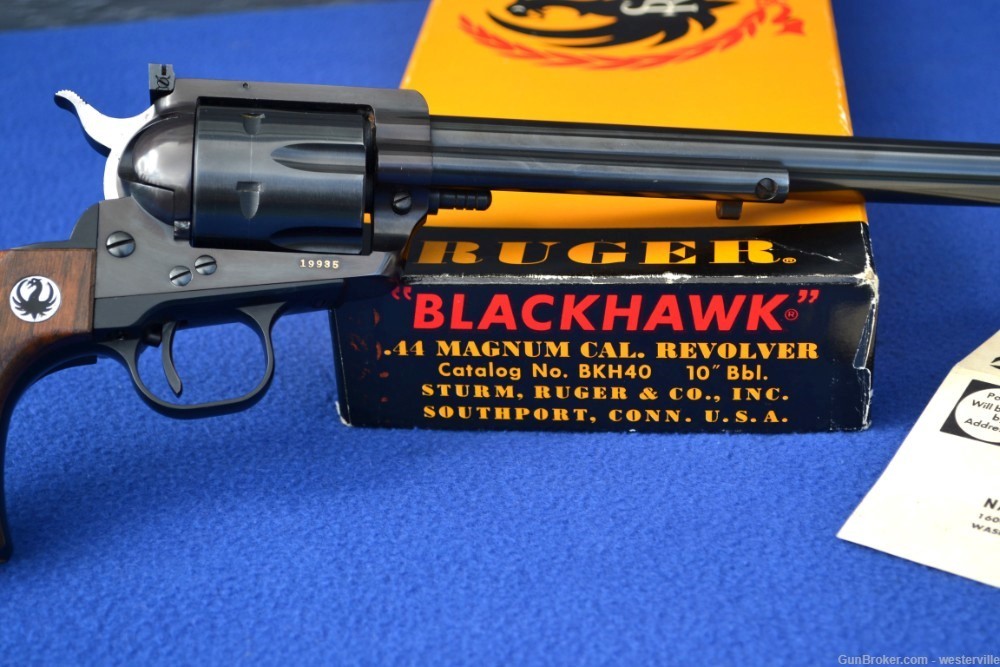 Rare Ruger Blackhawk 44 Flattop 3 Screw, Factory Box, 10 Inch Barrel-img-17