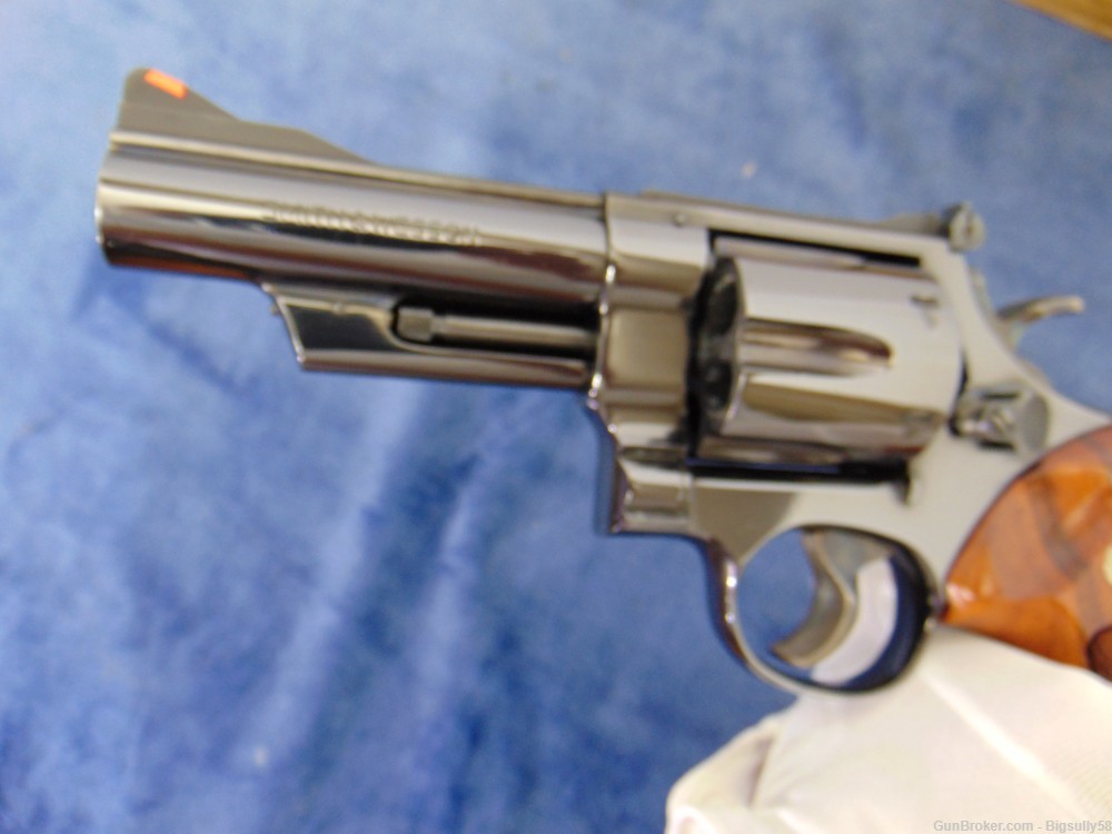 COLLECTOR QUALITY SMITH & WESSON 29-2 4" BBL 44 MAG 1979 *IMMACULATE!*-img-2