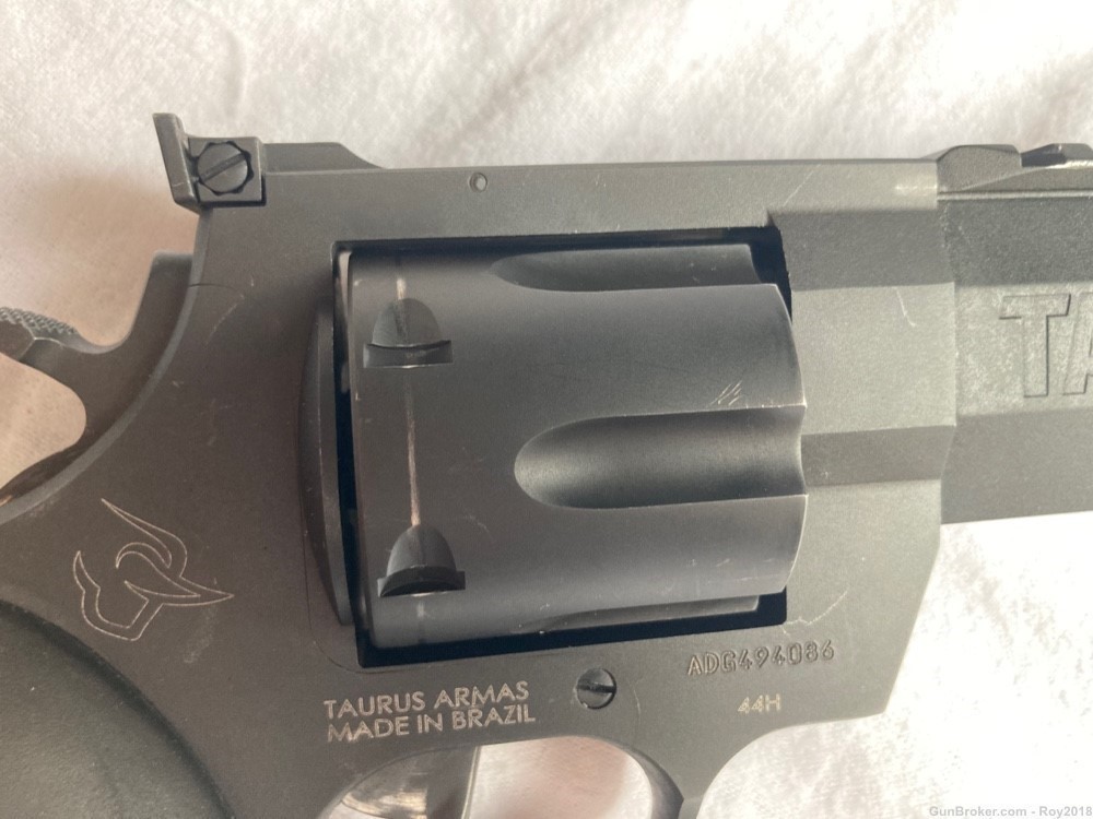 Taurus Raging Hunter 44 Magnum 6 Shot uncommon 6.75 inch barrel -img-6