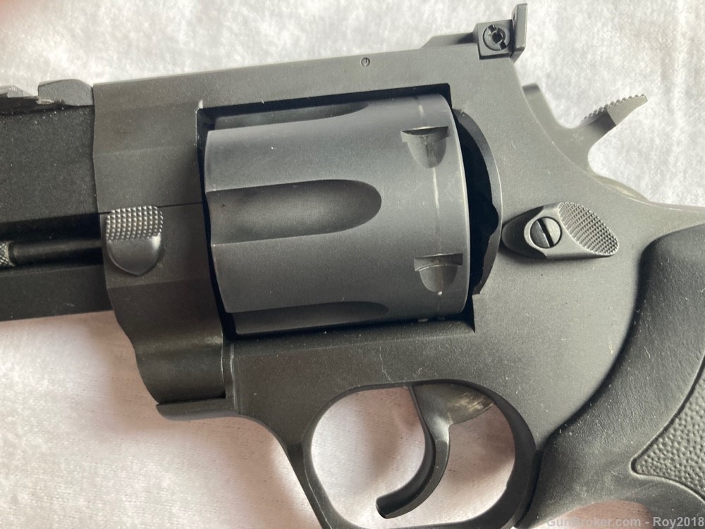 Taurus Raging Hunter 44 Magnum 6 Shot uncommon 6.75 inch barrel -img-14