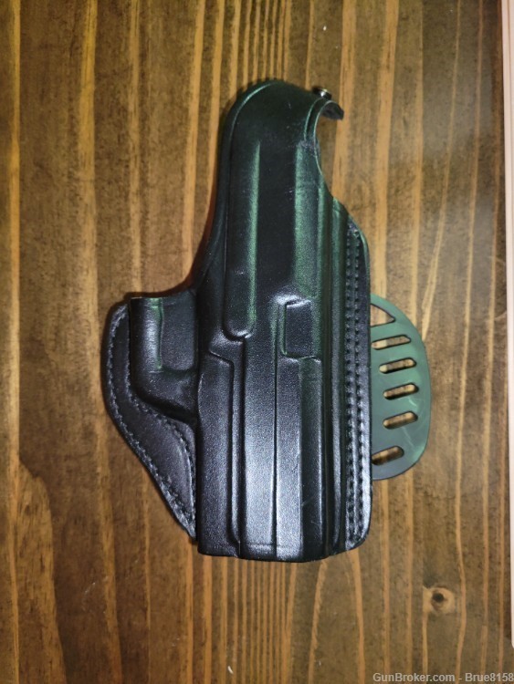 Gould and Goodrich Sig 229 Holster-img-0