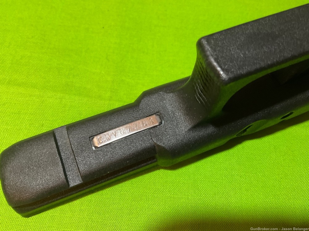 Glock 22 or 17 Gen 3 Complete Frame in Excellent Condition -img-5