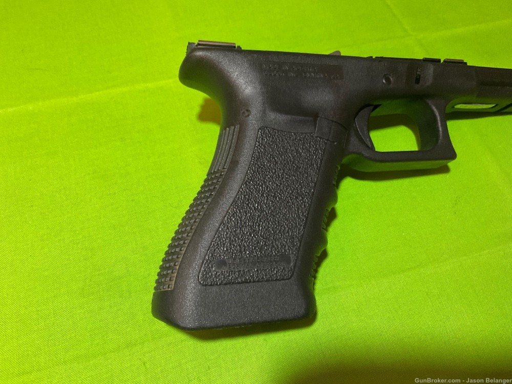 Glock 22 or 17 Gen 3 Complete Frame in Excellent Condition -img-7