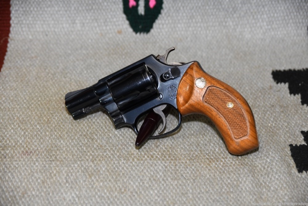 Smith & Wesson S&W 36 no dash revolver 38 Spl 2inch bbl as NEW-img-0