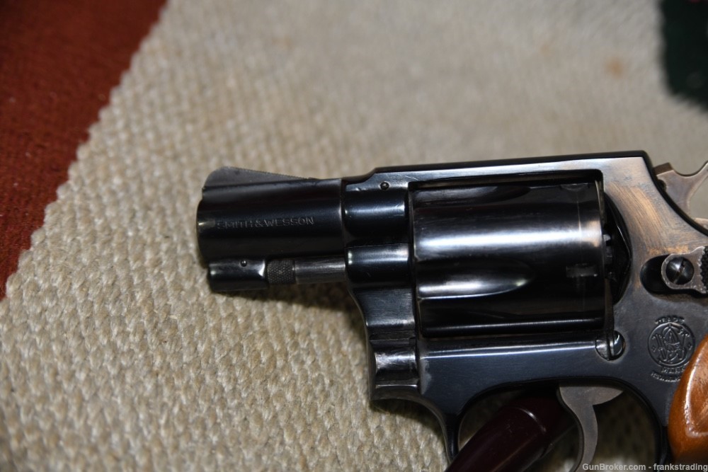 Smith & Wesson S&W 36 no dash revolver 38 Spl 2inch bbl as NEW-img-3
