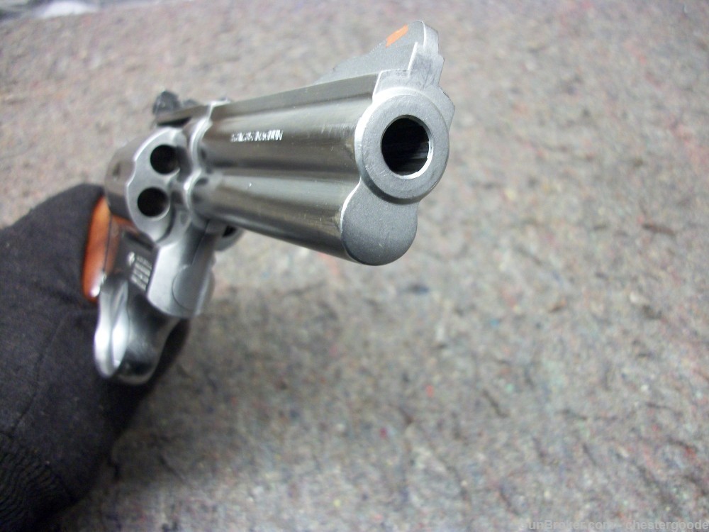 SMITH & WESSON 686 STAINLESS 4" NO DASH-img-29