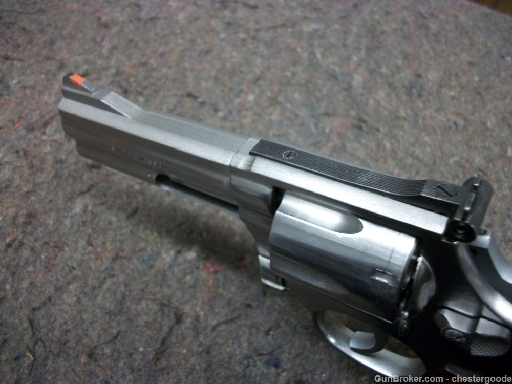 SMITH & WESSON 686 STAINLESS 4" NO DASH-img-20