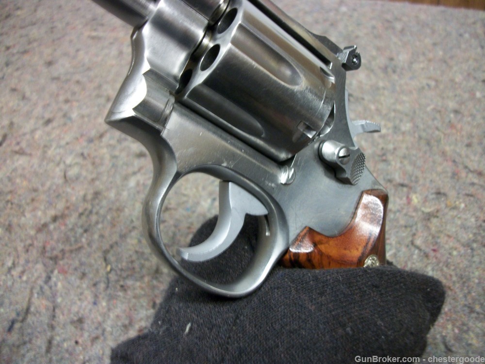 SMITH & WESSON 686 STAINLESS 4" NO DASH-img-5