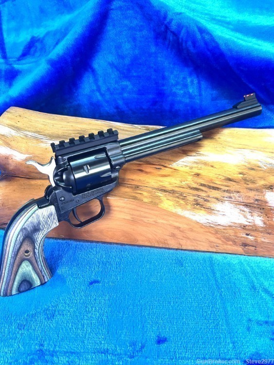 7" Tactical Cowboy Revolver in .22LR w / Picatinny Rail & Fiber Optic Sight-img-1