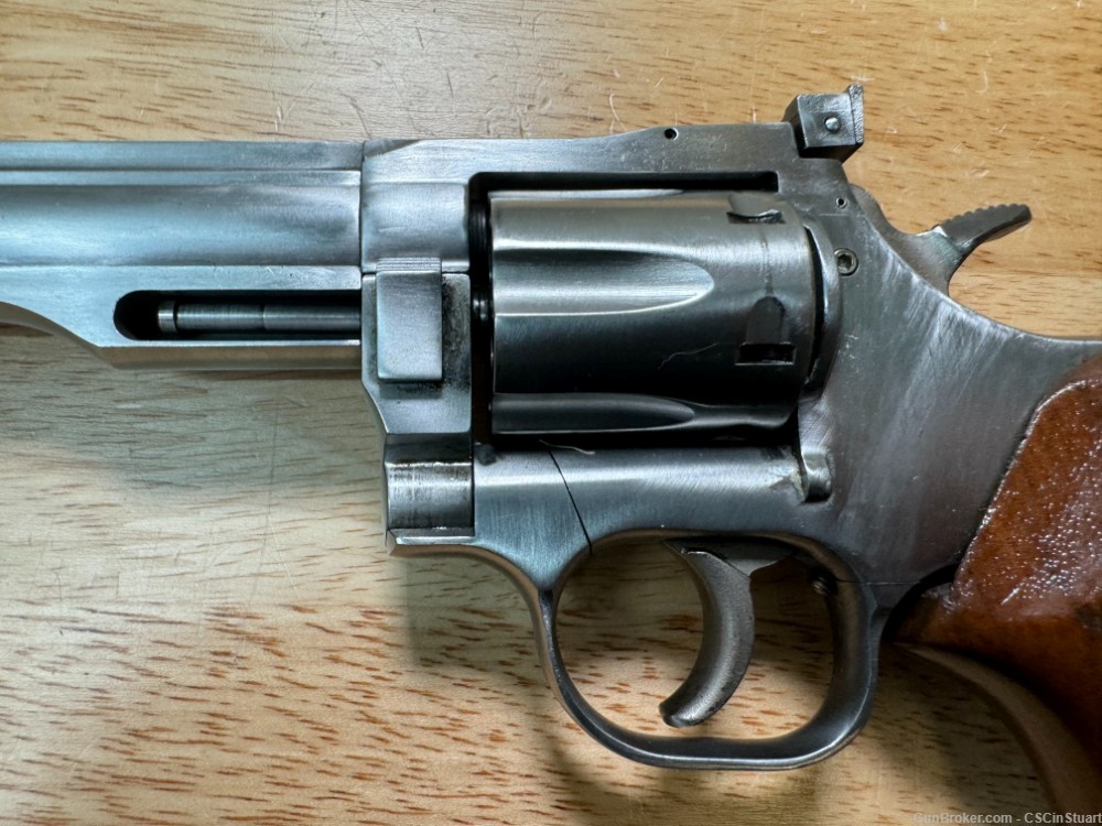 Dan Wesson .357 Magnum STAINLESS Revolver Look! Beautiful shape! Buy now!-img-14