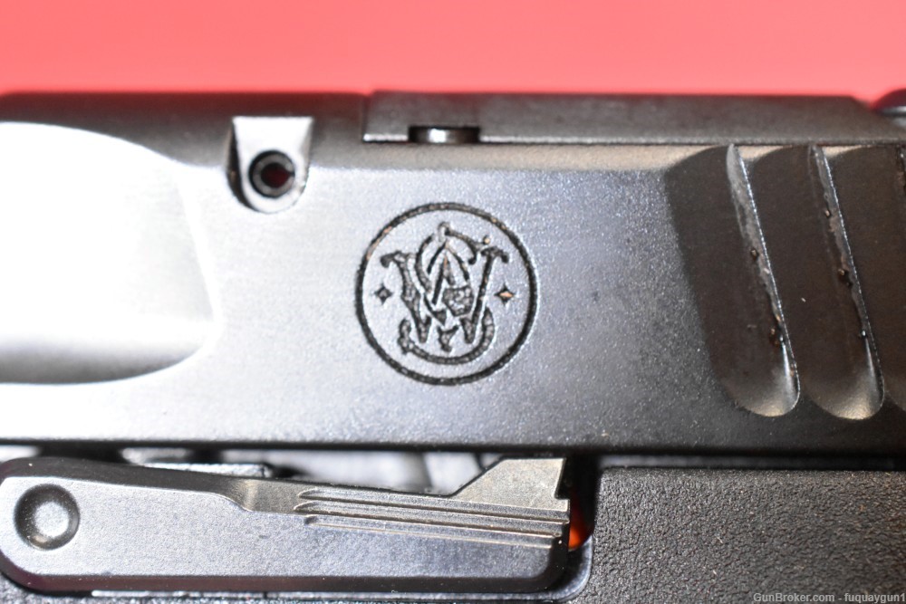S&W M&P 22 Magnum DEALER SAMPLE M&P22 Magnum-img-23