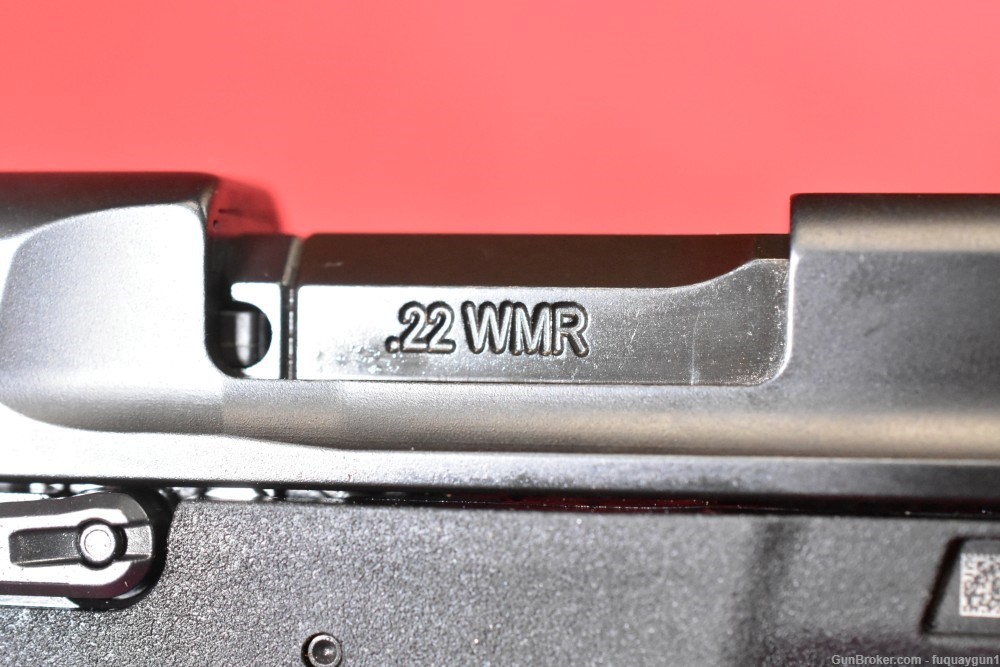 S&W M&P 22 Magnum DEALER SAMPLE M&P22 Magnum-img-25