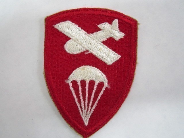 original ww2 Airborne Command shoulder patch-img-0
