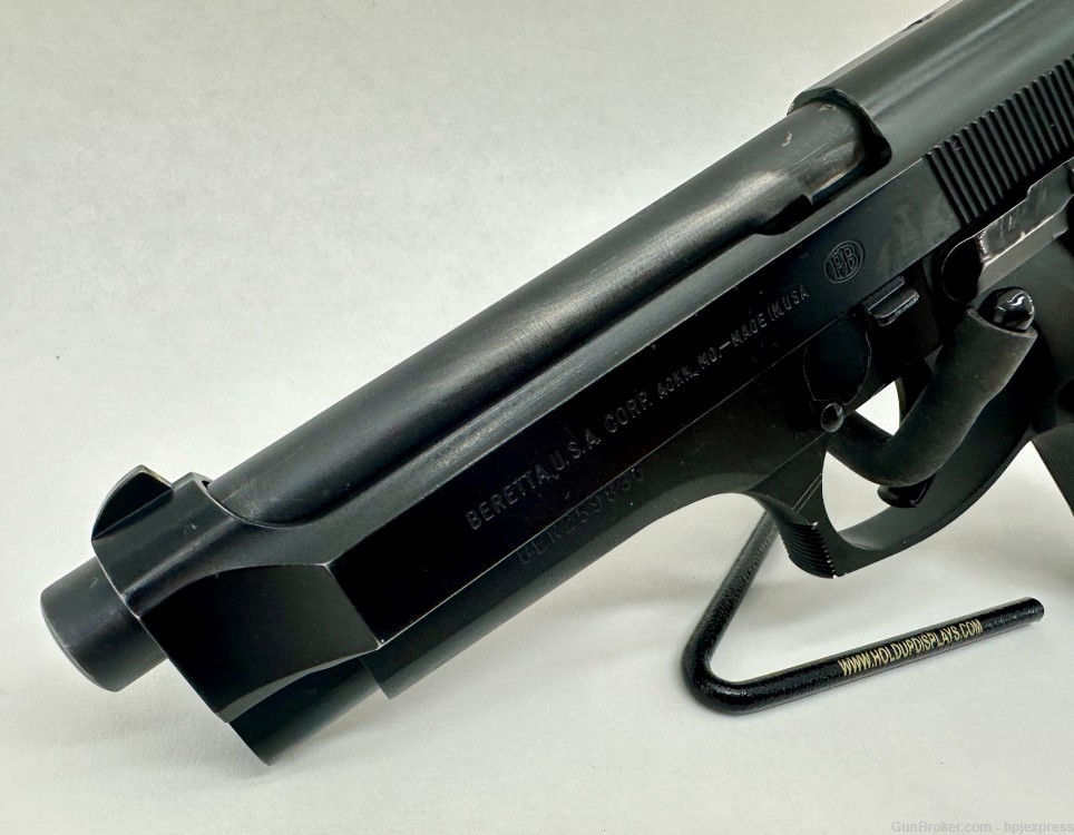Beretta 96G .40 S&W Semi-Auto Pistol w/o Mag-img-2