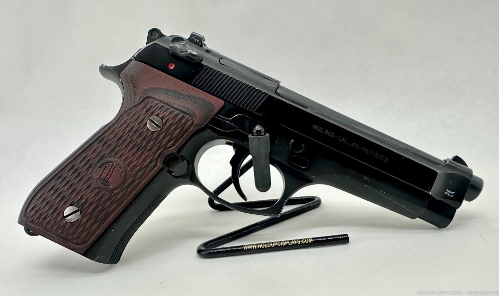 Beretta 96G .40 S&W Semi-Auto Pistol w/o Mag-img-0