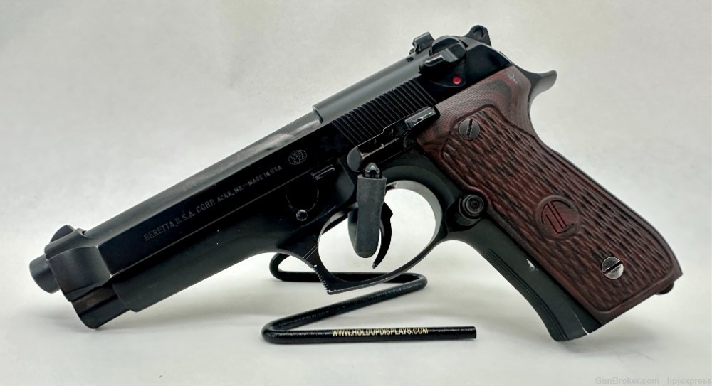 Beretta 96G .40 S&W Semi-Auto Pistol w/o Mag-img-1