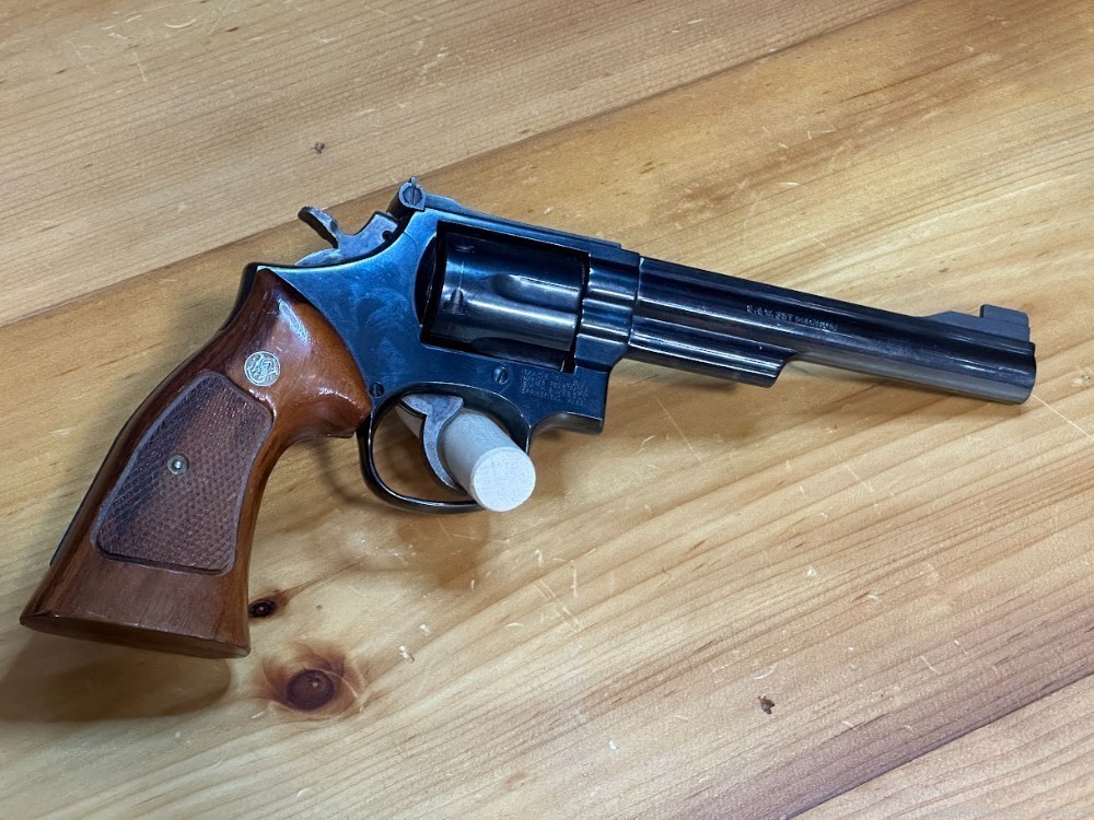 Smith & Wesson 19-6 6" 357 MAG-img-1
