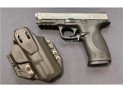 SMITH & WESSON M&P 40 S&W .40 W/holster