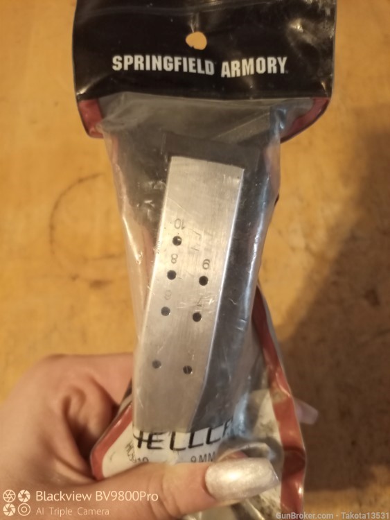 Factory Springfield Armory Hellcat 9mm 10rd Magazine in Original Packaging -img-6