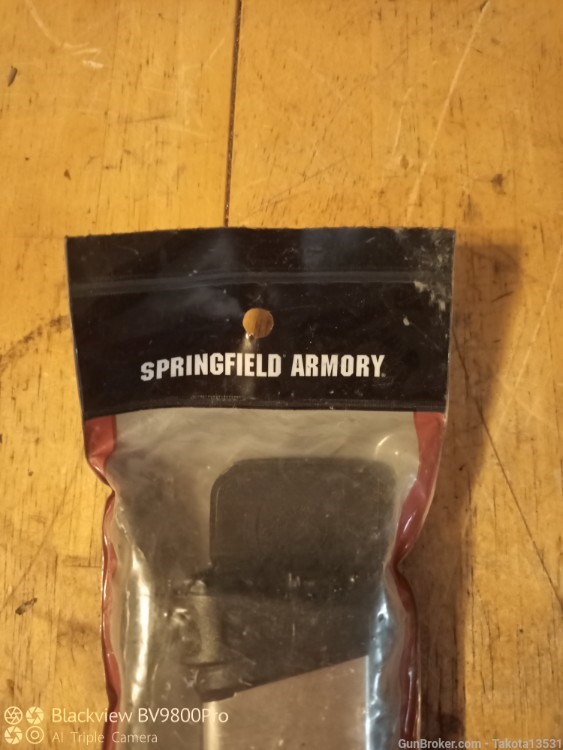 Factory Springfield Armory Hellcat 9mm 10rd Magazine in Original Packaging -img-2