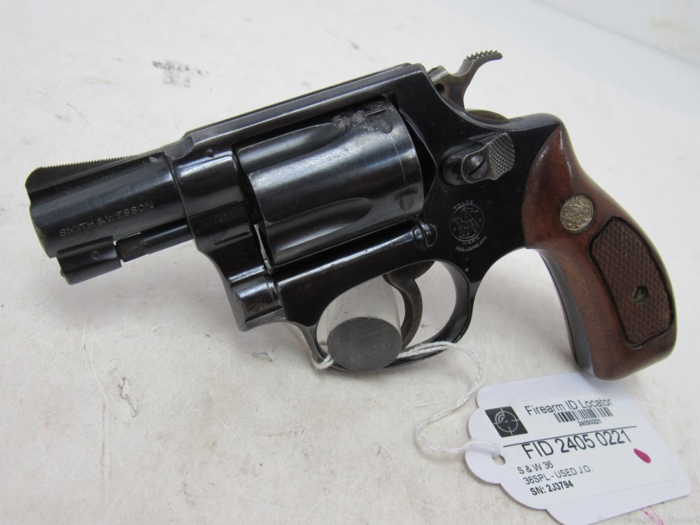 Smith & Wesson 36 Circa 1983 Pre-Lock 38 spl $.01 Start No Reserve-img-0