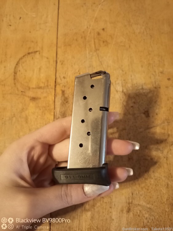 Factory Springfield Armory 911 7rd 9mm Magazine w/ Pinky Extension -img-1