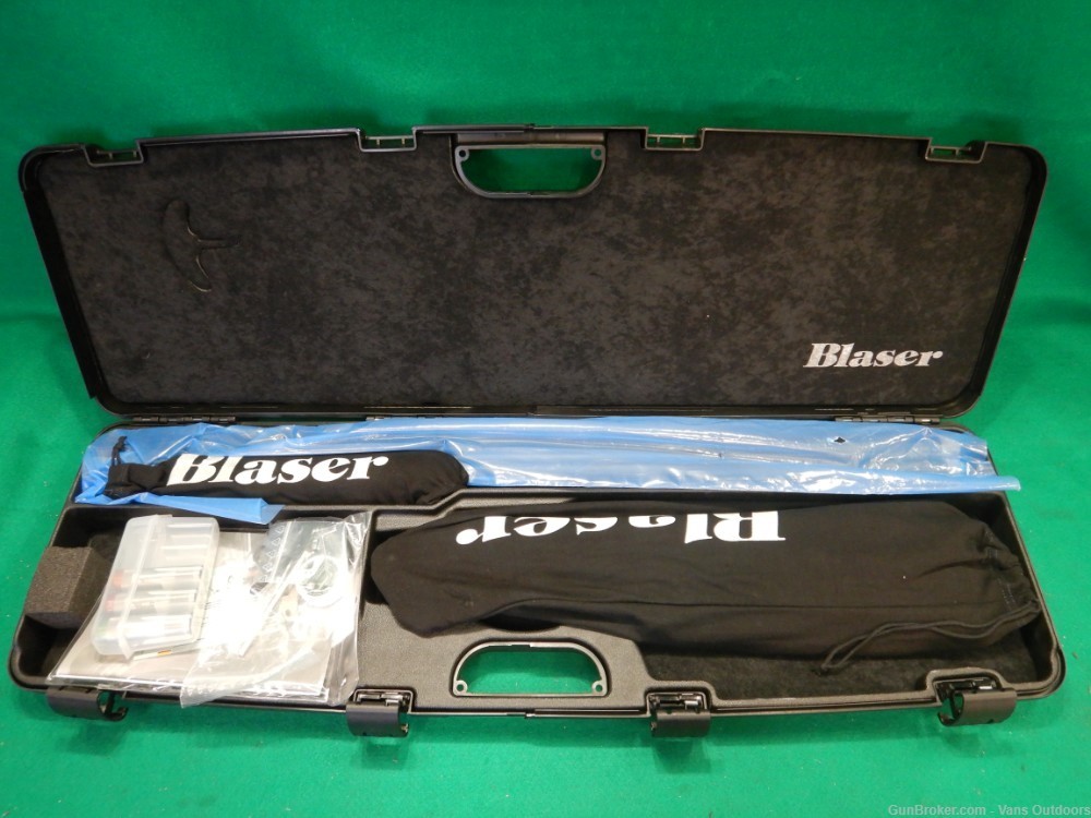 Blaser F16 Sporting Standard 12ga 32" Grade 2 Wood O/U Shotgun New A1600S32-img-11