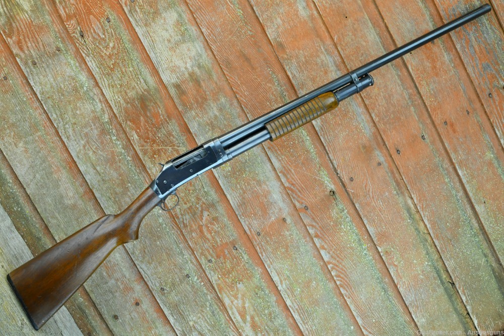 FINE Winchester Model 1897 Shotgun - 12 GA -*NICE ORIG. BLUE*-img-1