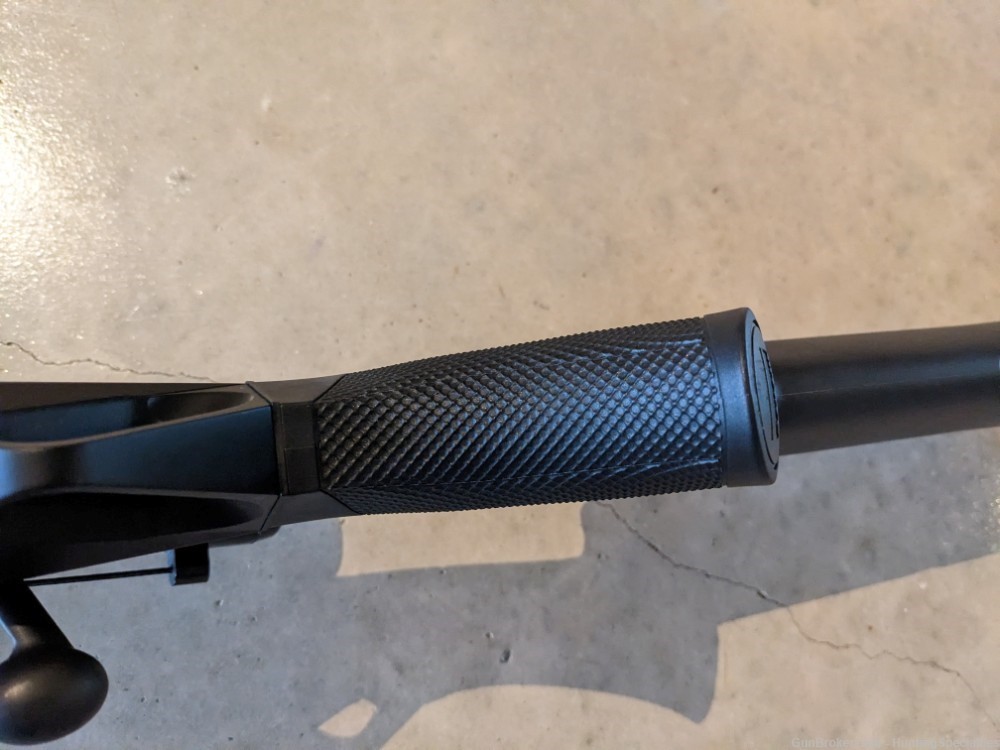 EXCELLENT Benelli Lupo .30-06 Springfield Bole Action THREADED 22"  scope-img-21