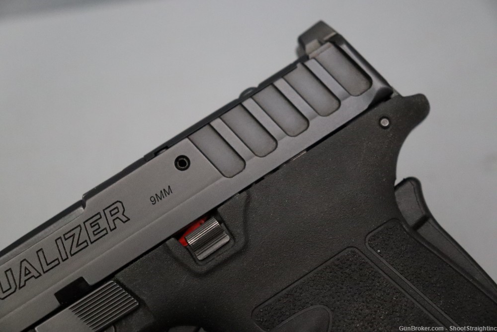 Smith & Wesson Equalizer 9mm 3.675" w/Box-img-3