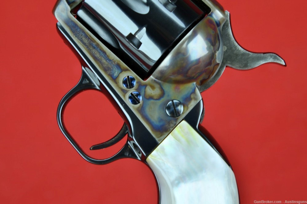 MINTY, EARLY 3rd Gen Colt Single Action Army - .45 - *REAL MOTHER OF PEARL*-img-11