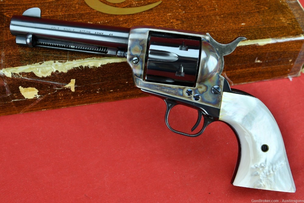 MINTY, EARLY 3rd Gen Colt Single Action Army - .45 - *REAL MOTHER OF PEARL*-img-0