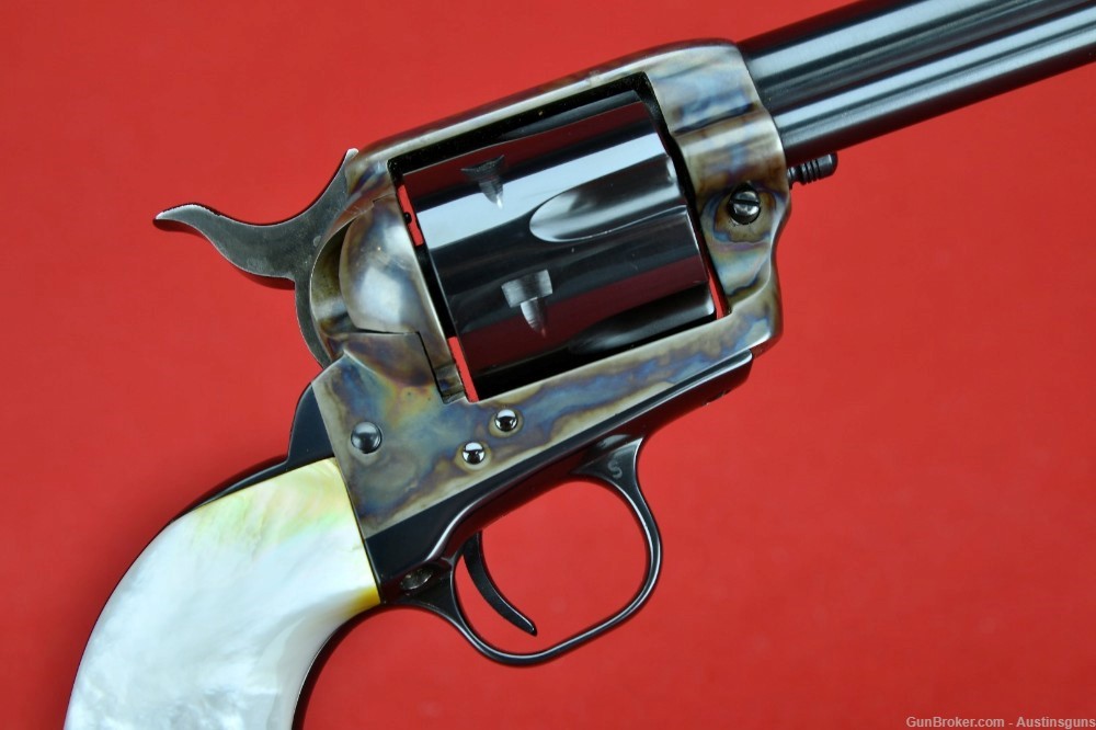 MINTY, EARLY 3rd Gen Colt Single Action Army - .45 - *REAL MOTHER OF PEARL*-img-25