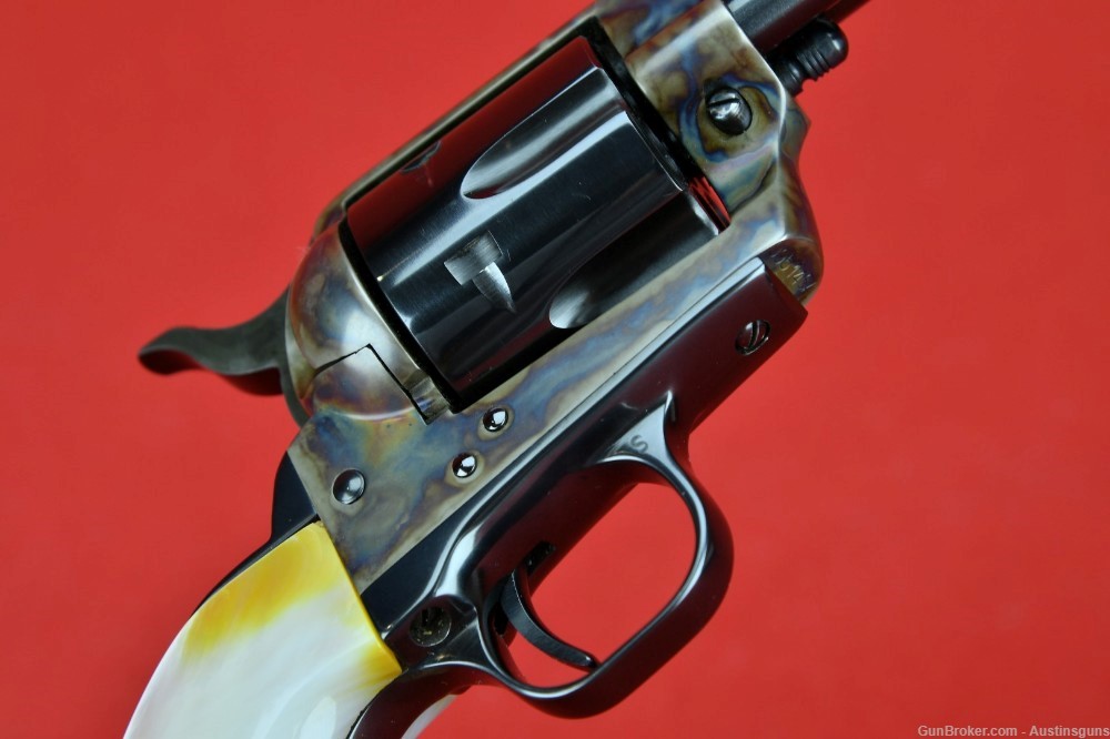 MINTY, EARLY 3rd Gen Colt Single Action Army - .45 - *REAL MOTHER OF PEARL*-img-33