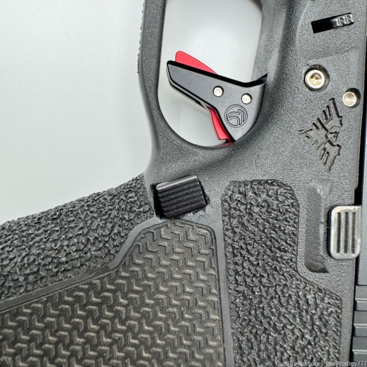 Black Phoenix Customs ported Glock 19 Gen 3-img-10