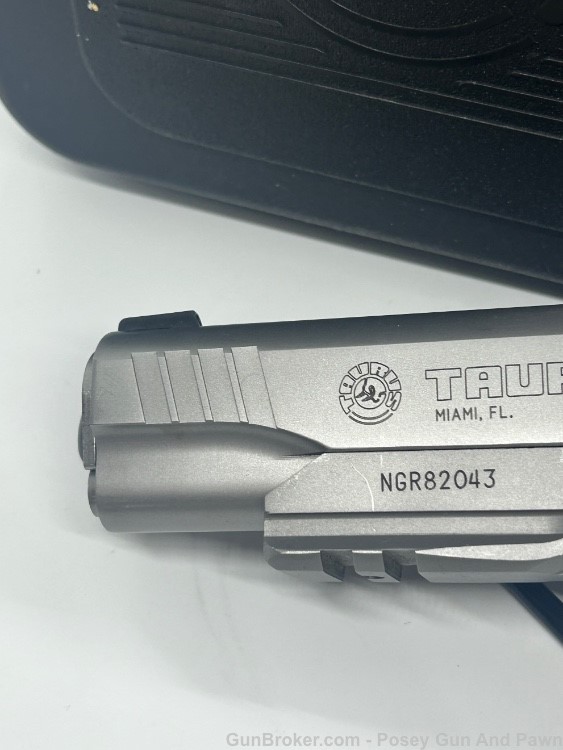 Like New TAURUS PT-1911 45 ACP 1-191109-SS1 Rail 1911Stainless -img-5