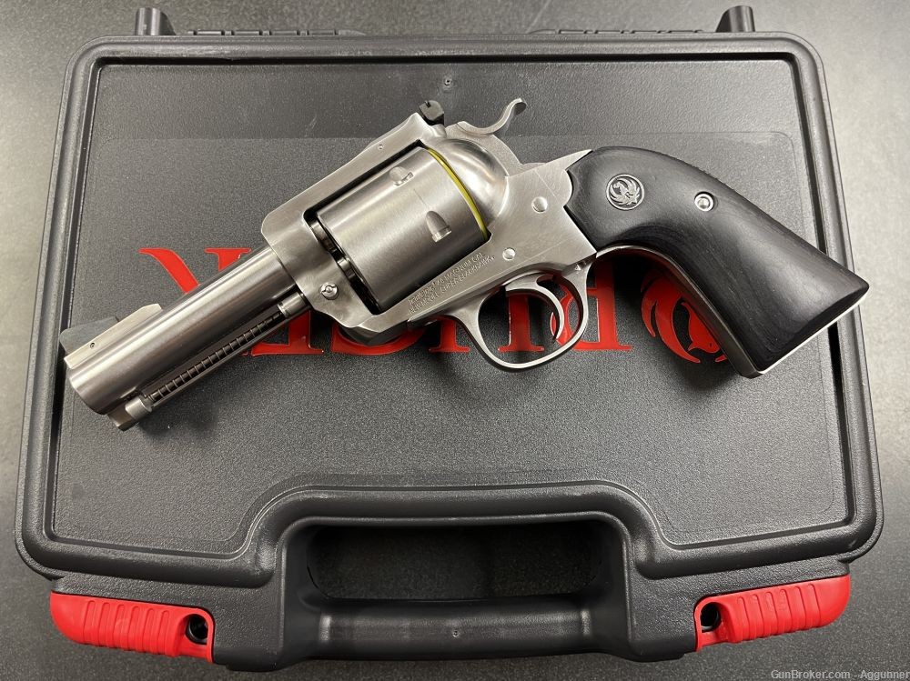 New in Box Ruger Super Blackhawk Bisley Stainless .44MAG 3.75" 00818-img-1